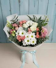 Букет цветов из:  Розы, Лизиантусы и Хризантемы в Мелихово