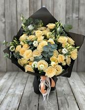 Букет цветов из:  Розы и Лизиантусы #REPLACE_PRED# Мелихово
