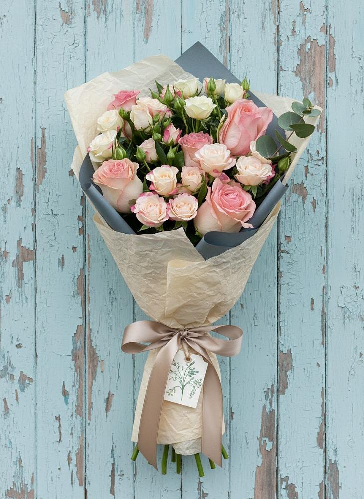 Букет цветов из: Розы в Мелихово