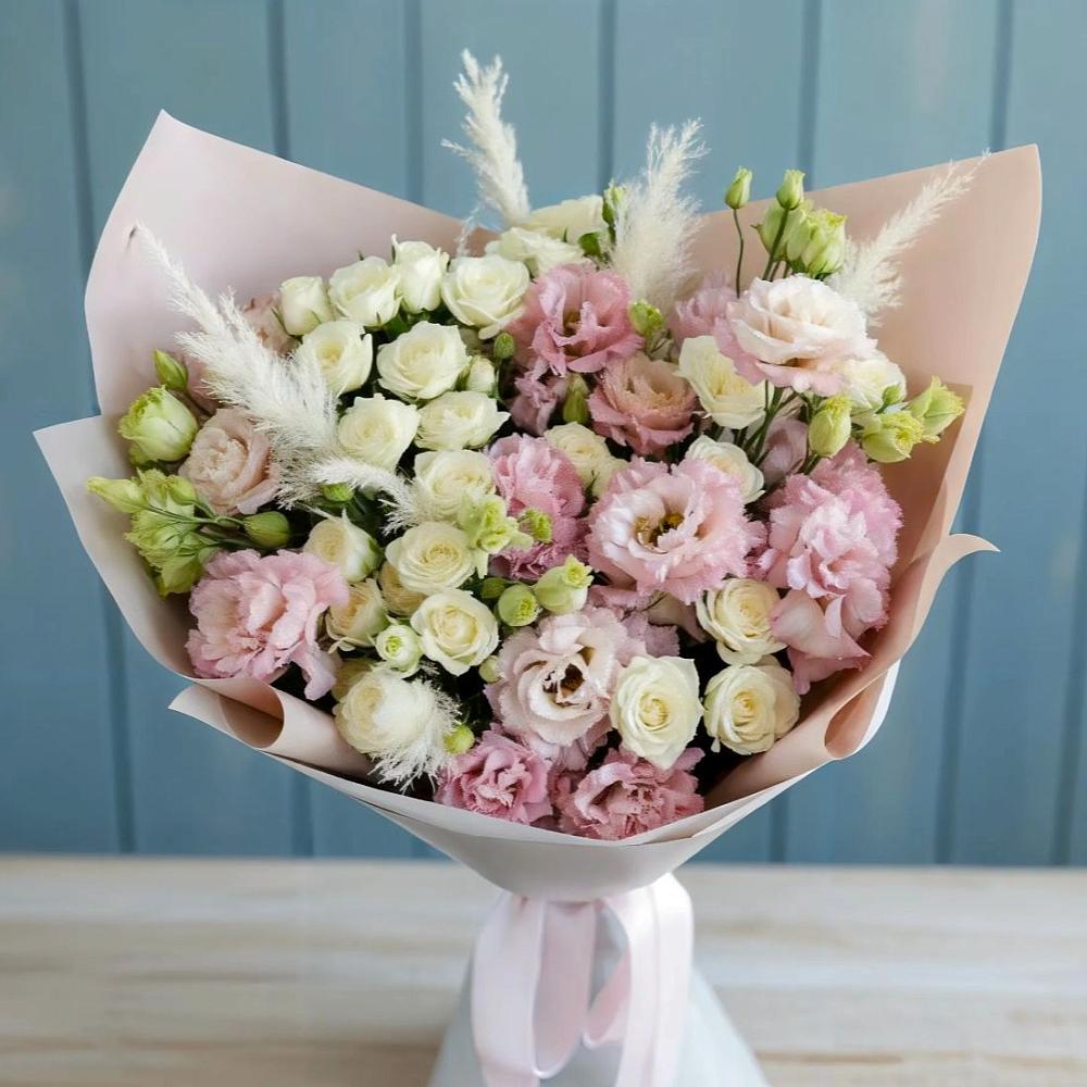 Букет цветов из: Альстромерии и Розы в Мелихово