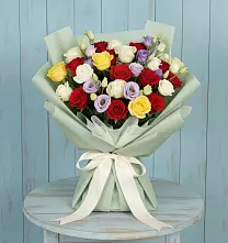 Букет цветов из:  Розы в Мелихово