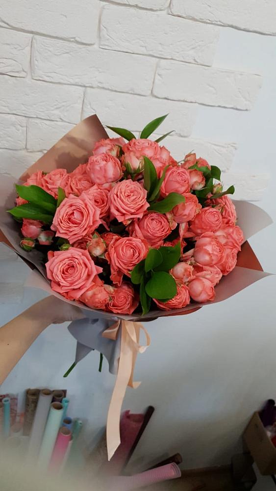 Букет цветов из: Розы в Мелихово