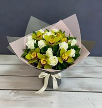 Букет цветов из:  Орхидеи и Розы в Мелихово