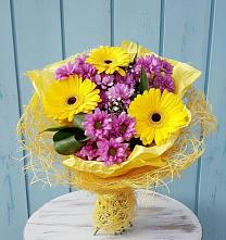 Букет цветов из:  Хризантемы и Герберы #REPLACE_PRED# Мелихово