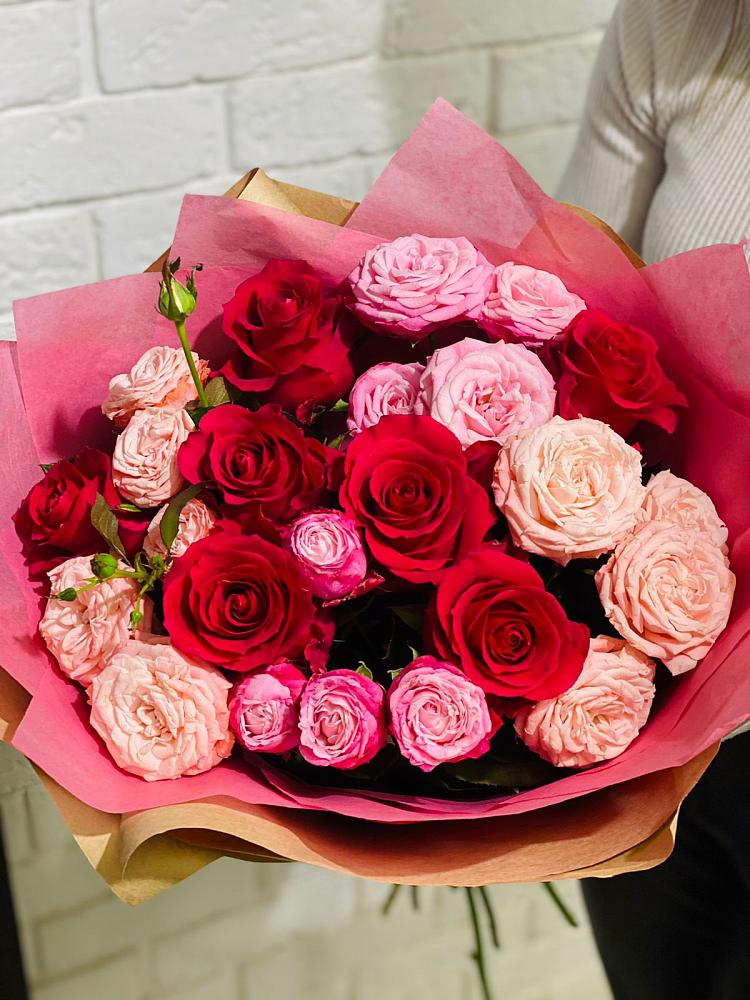 Букет цветов из: Розы в Мелихово