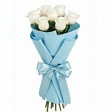 Букет 7 белых роз Проуд в Мелихово