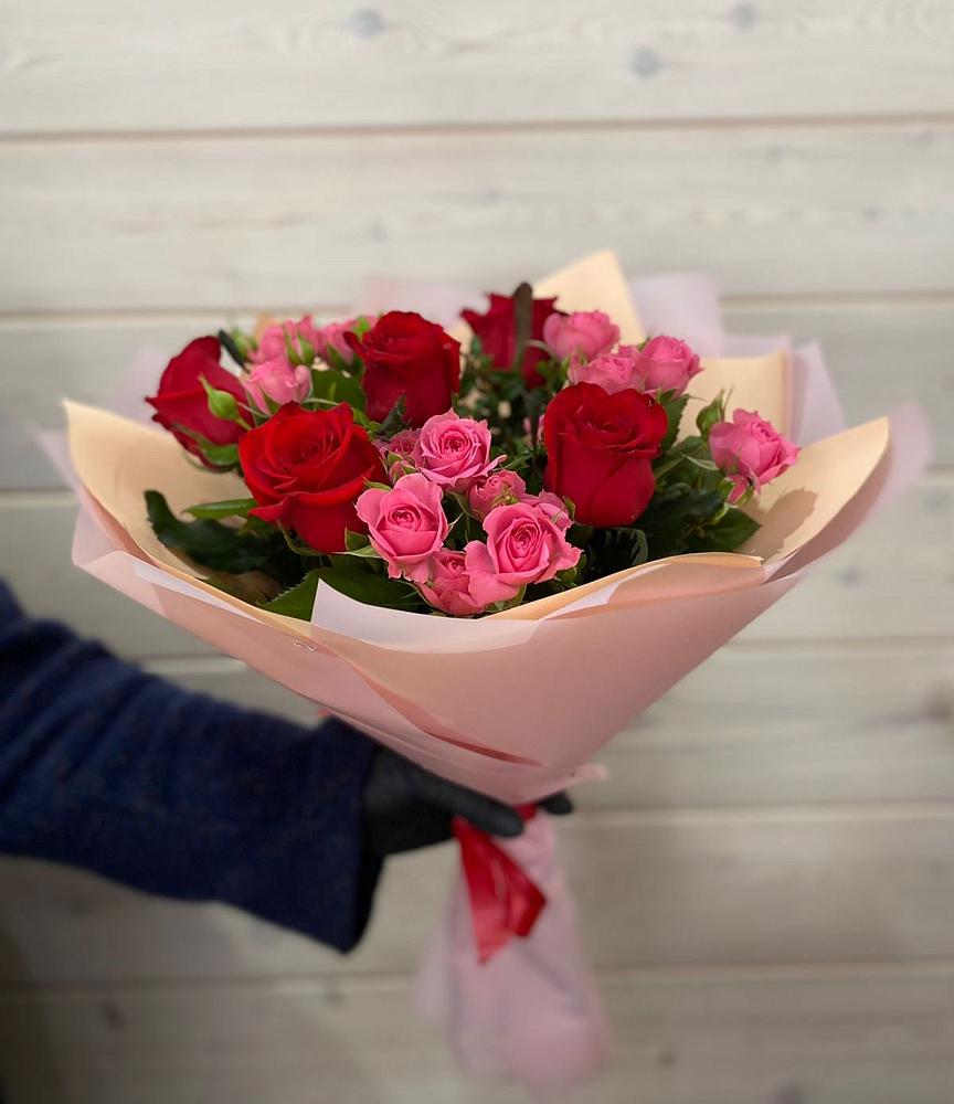 Букет цветов из: Розы в Мелихово